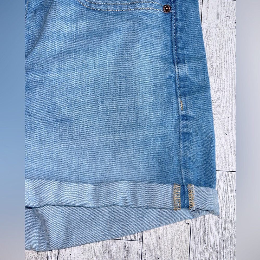 Old Navy High-Rise O.G. Straight Denim Shorts – Size 8 - Picture 7 of 7